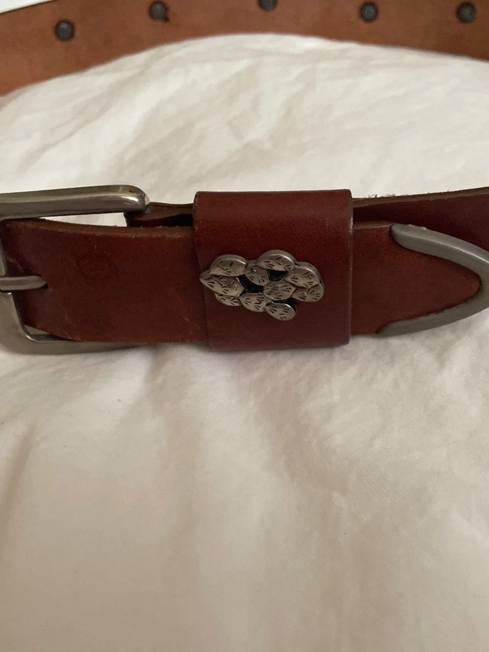 Leather belt